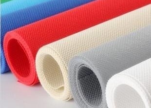 acheter De pp textile tissé chaud transparent 10 non - largeur 50gsm adaptée aux besoins du client recyclable online manufacture