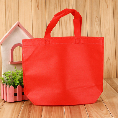 acheter Tissu en PET à 100% pour la fabrication de sacs de magasinage recyclables écologiques online manufacture