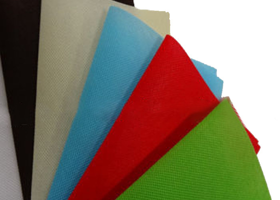 acheter Longueur hydrophobe du textile tissé 60g 75g 90g du polypropylène pp non adaptée aux besoins du client online manufacture