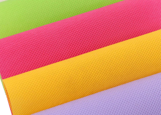 acheter Tissu non-tissé de spunbond de la largeur 10-260gsm 100% pp de 240CM online manufacture
