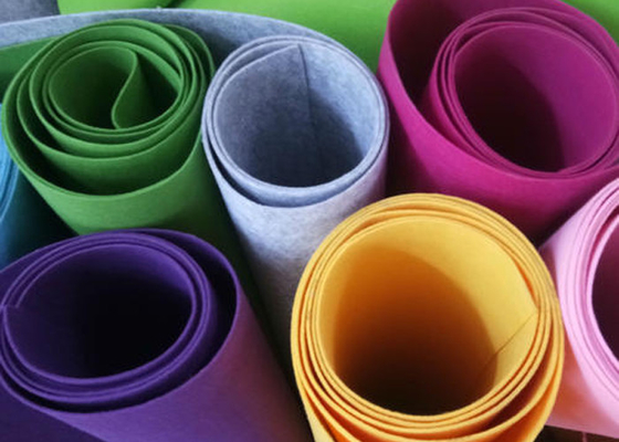 acheter L'aiguille professionnelle a poinçonné non le textile tissé coloré pour le filtre de sac à main online manufacture