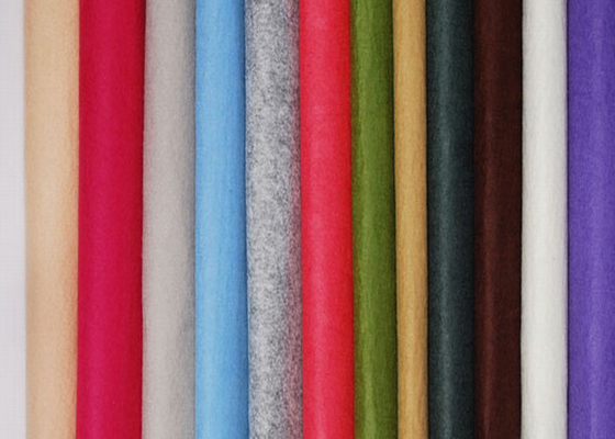 acheter Feutre non tissé de forte intensité d'aiguille, feutre 100% perforé par aiguille de polyester online manufacture