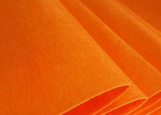 acheter L'aiguille simple de style a poinçonné non le matériel 100% de polyester de textile tissé 50gsm - 500gsm online manufacture