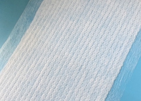 acheter D'es air mol superbe de textile tissé non par hydrophile perforé pour la serviette hygiénique online manufacture