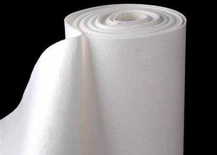 acheter Norme internationale non tissée adaptée aux besoins du client par couleur de tissu de géotextile de polypropylène online manufacture