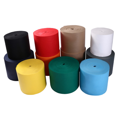 acheter Tissu non-tissé coloré adapté aux besoins du client de Spunlace avec les mains douces sentant la norme internationale online manufacture