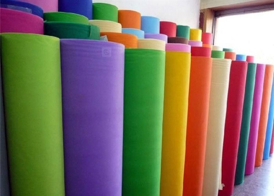 acheter Tissu non-tissé hydrophile 13gsm - 200gsm de pp Spunbond pour des masques protecteurs 3ply online manufacture
