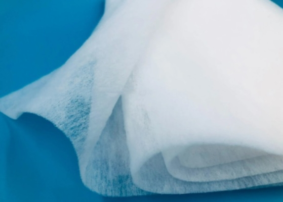 acheter modèle teint par textile tissé thermique du lien 50GSM es non pour les MASQUES N95 online manufacture