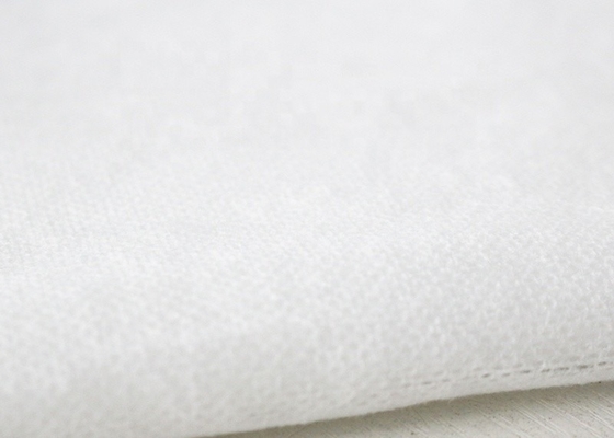 acheter Polyester non-tissé multicolore de la viscose 30% du tissu 70% de 60GSM Spunlace respirable online manufacture